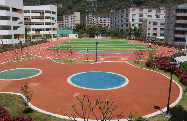  學(xué)校塑膠跑道怎么建設(shè)，有哪些要求？